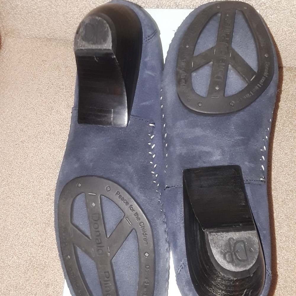 Shoes - Picture 6 of 6